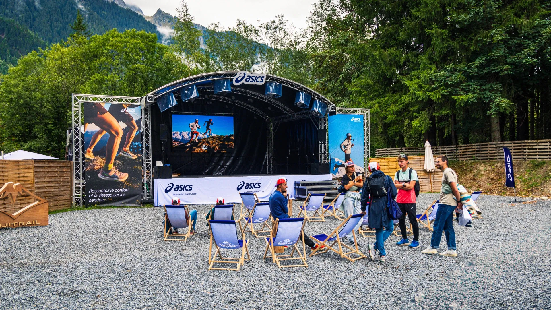 ASICS Fuji Trail Camp